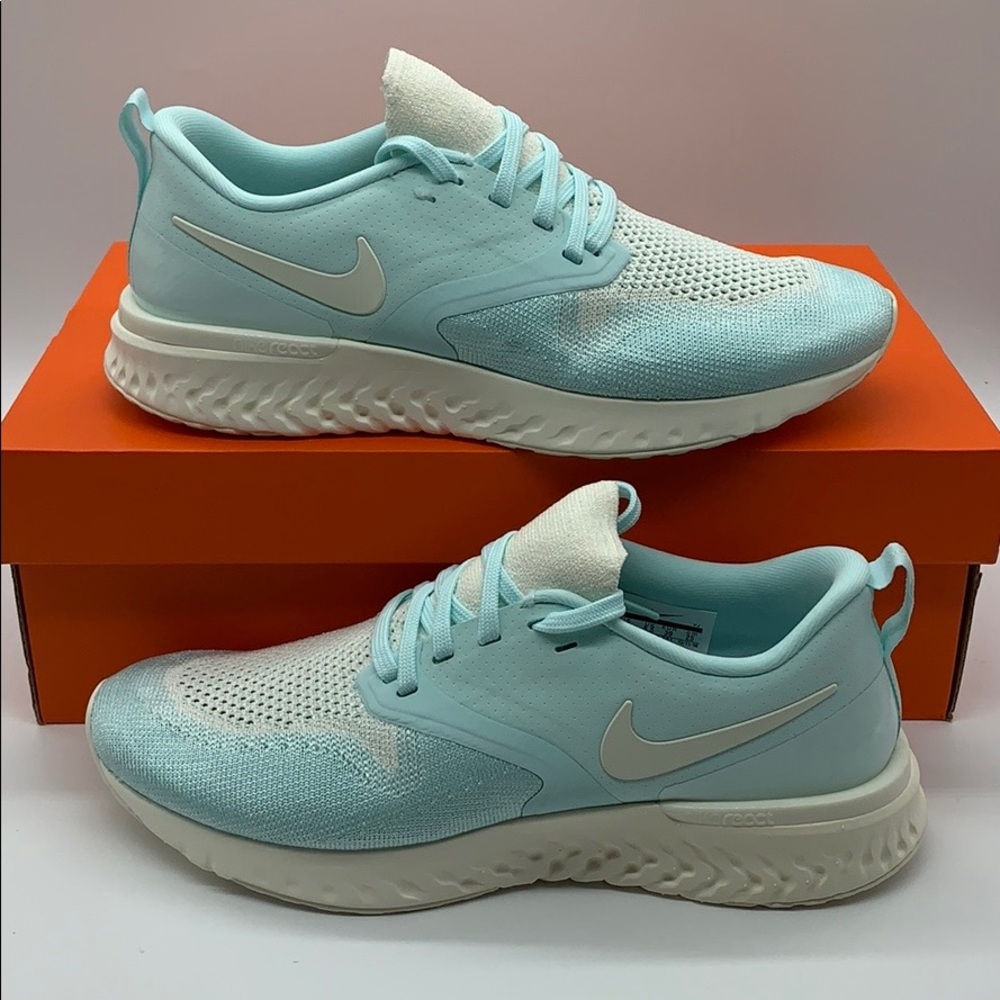 Nike Odyssey React 2 Flyknit Women's Running Gym - Picture 1 of 16